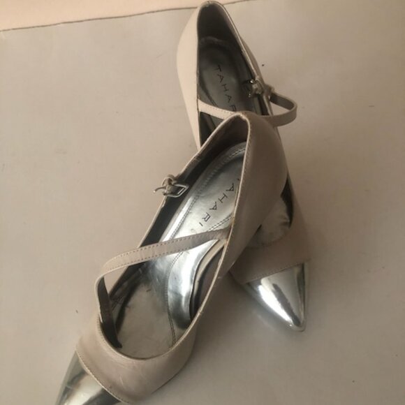 TAHARI Sabina nude and silver tip heels shoes 7.5 - Picture 8 of 8